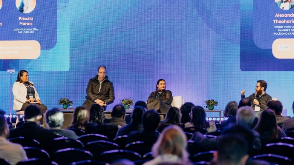 Como-o-varejo-esta-se-transformando-no-banco-amigo-do-cliente